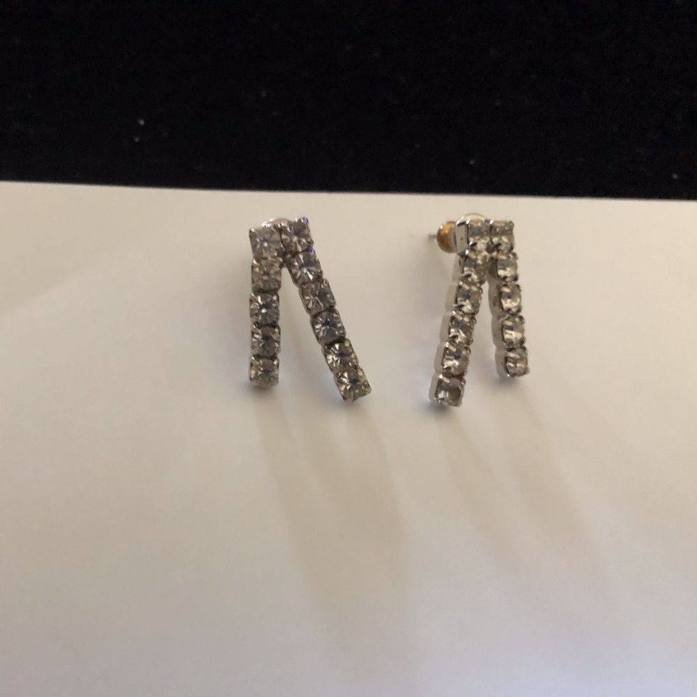 Clear Stone Pierced Earrings